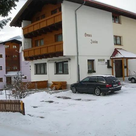 Haus Julia Couette-café 3*